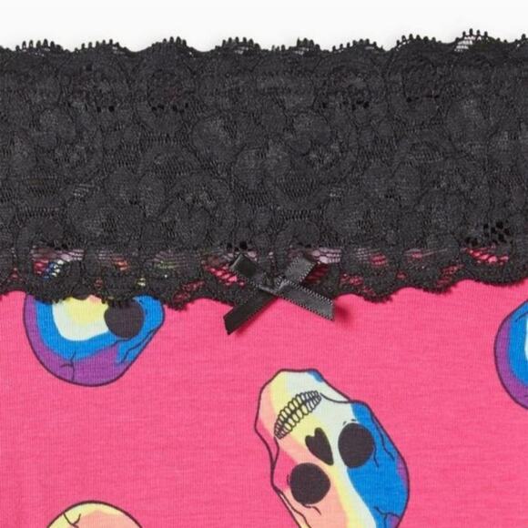 New 3X Torrid Cheeky Panty, pink with rainbow skulls and black lace trim - Picture 3 of 3